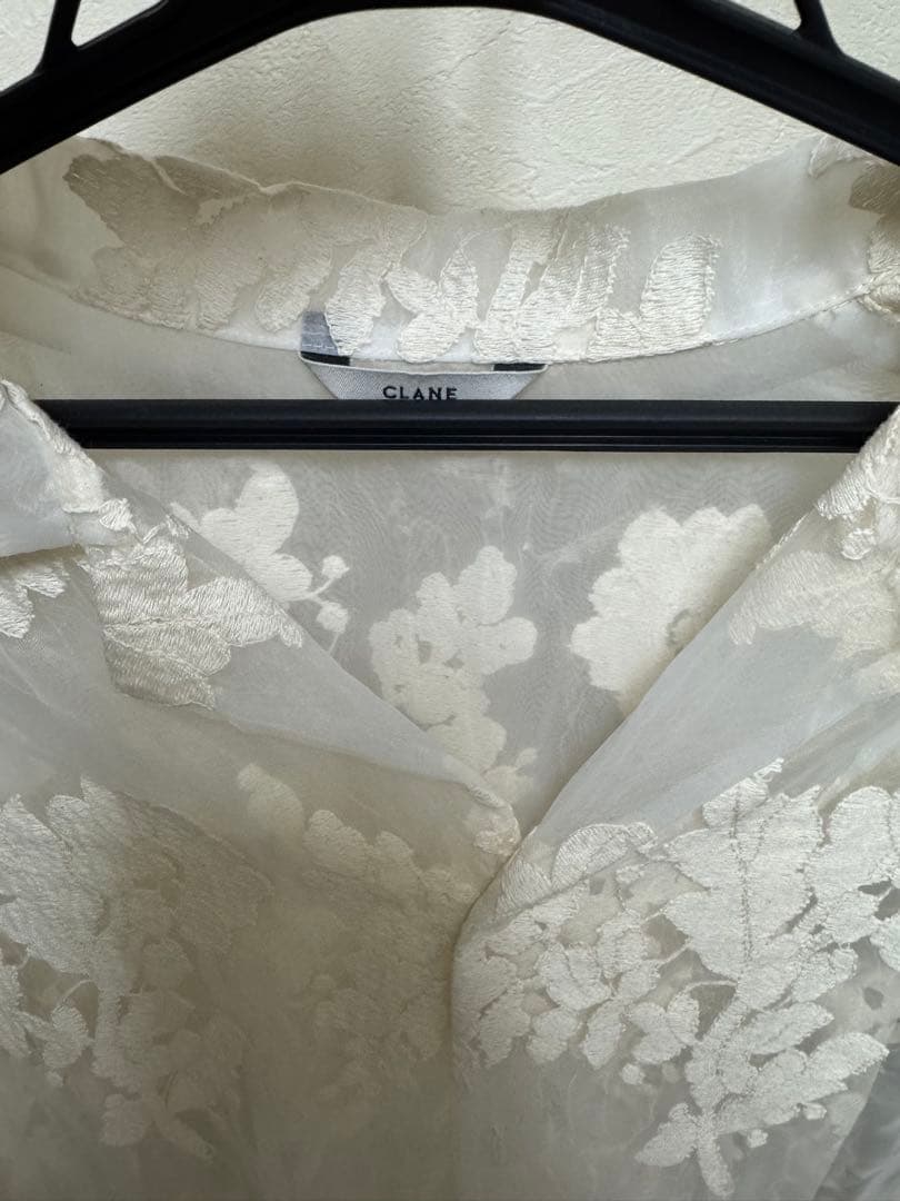 ★週末限定SALE【美品】クラネSHEER FLOWER LACE SHIRTS
