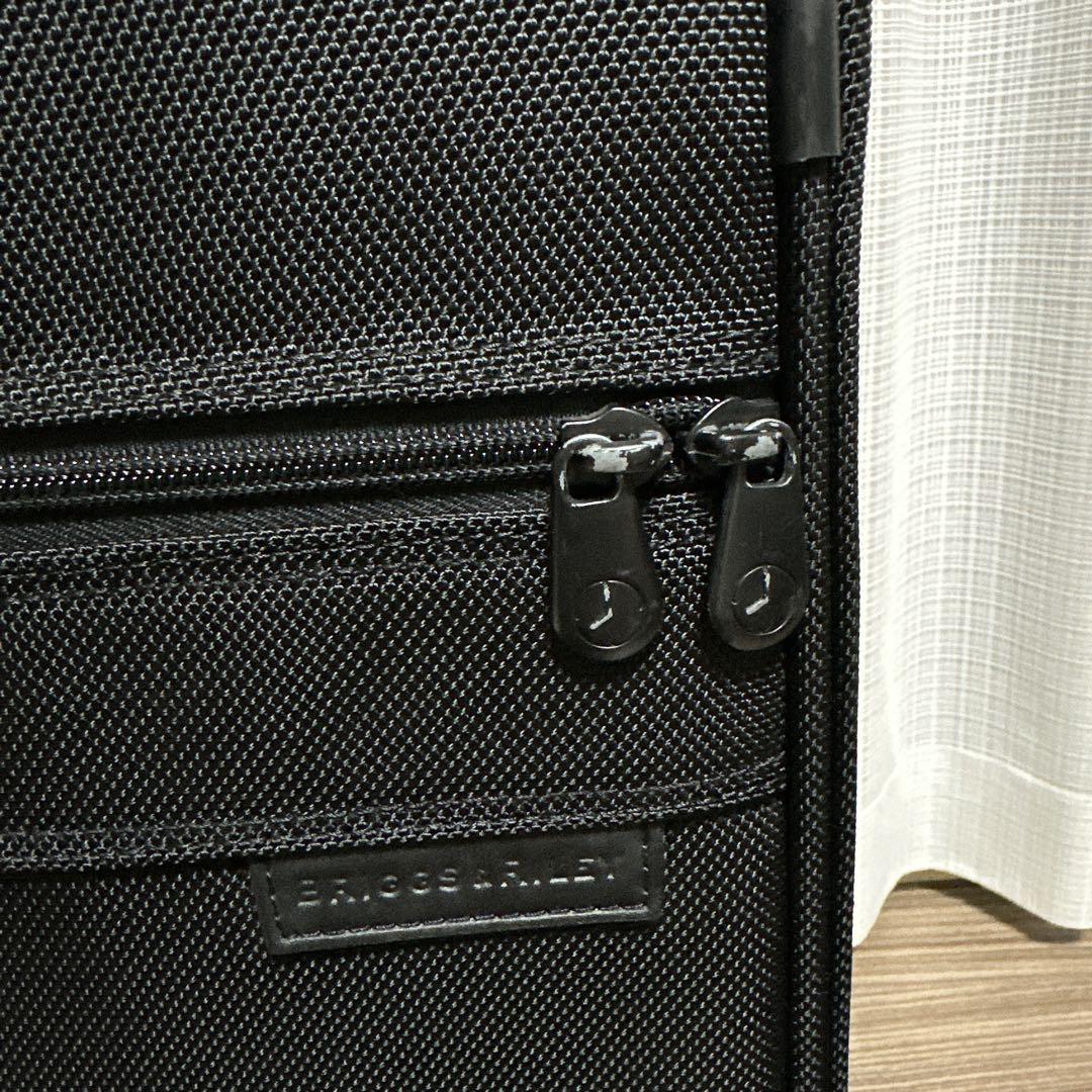 Briggs & Riley ２輪ナイロン 機内持込みキャリー　スーツケース
