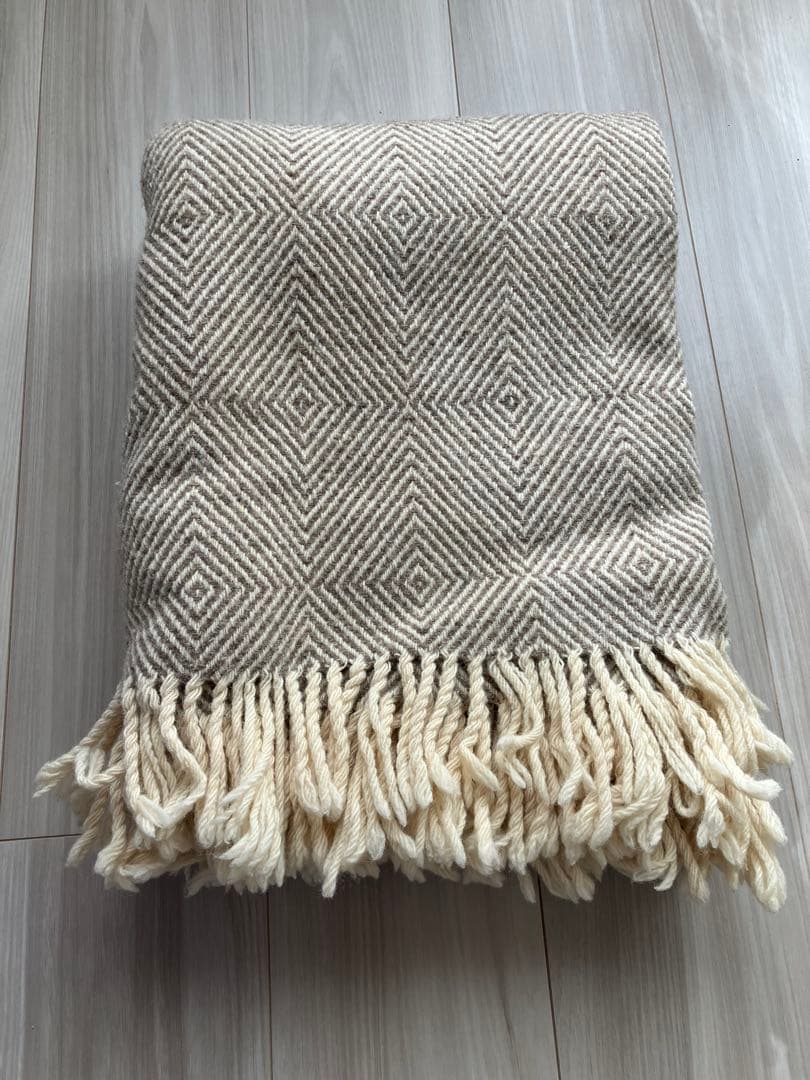 ECOLA エコラ　スロー　Mサイズ　Losa