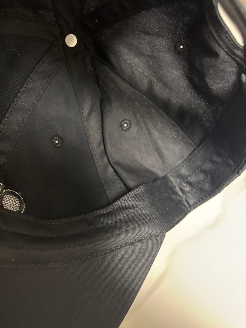 【新品未着用】alo Off-Duty キャップ　ブラック