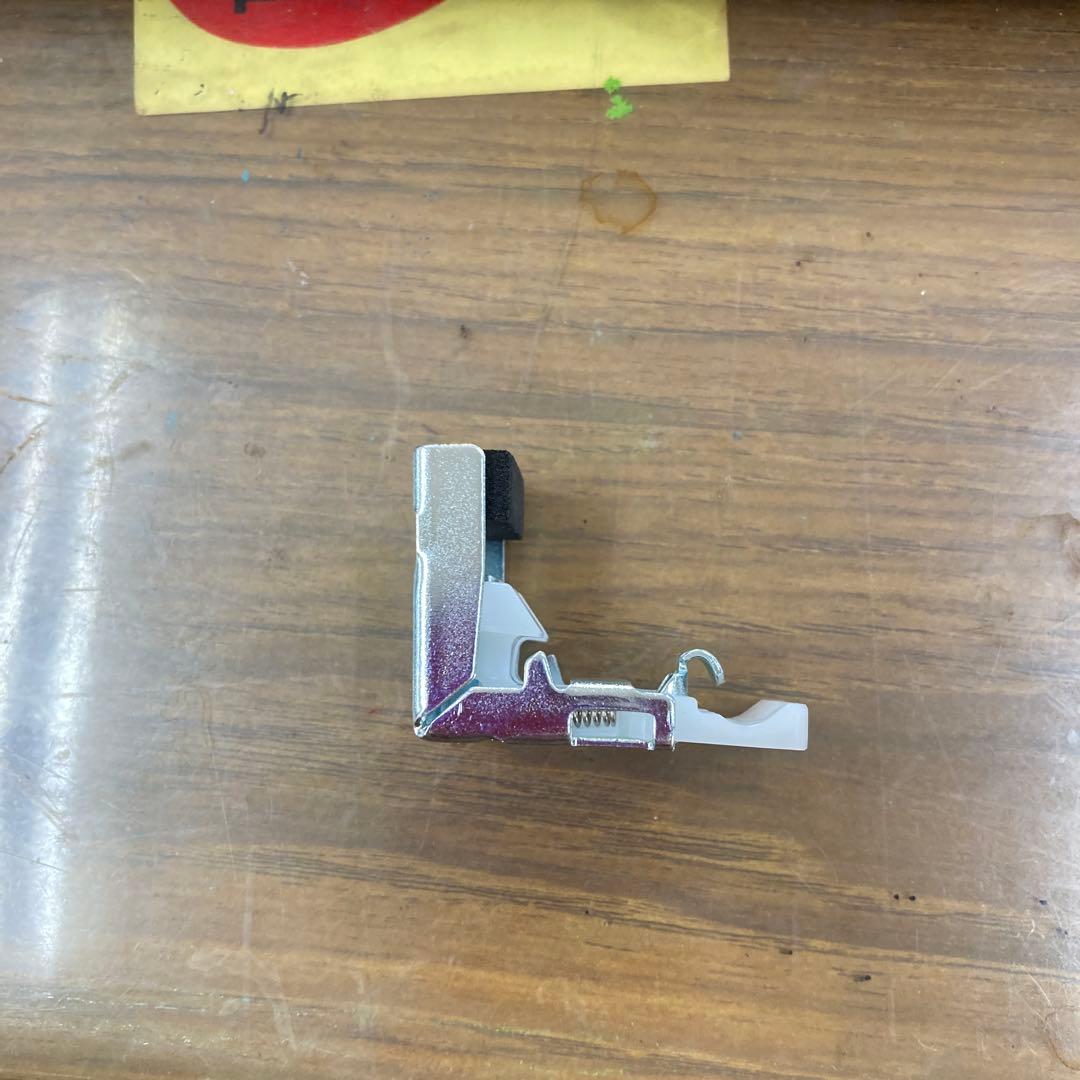 大幅値下げ　TOSO 横型ブラインド　遮熱