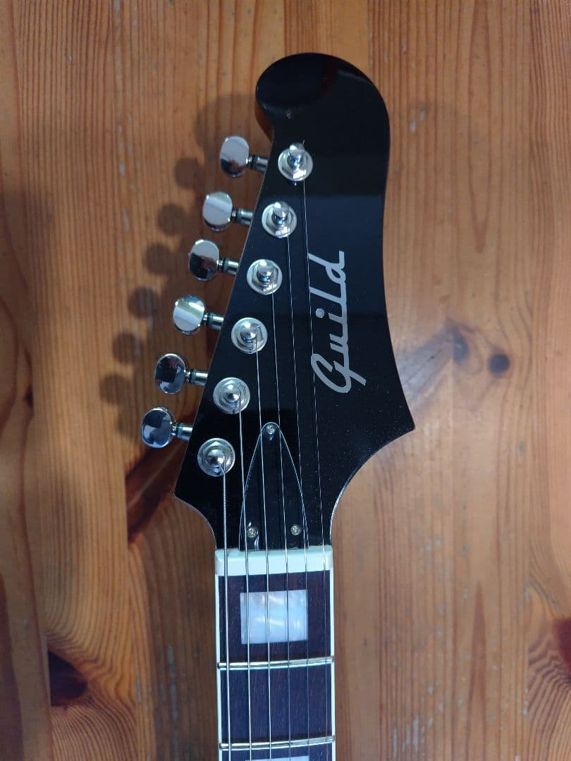 ギター GUILD SURFLINER DELUXE