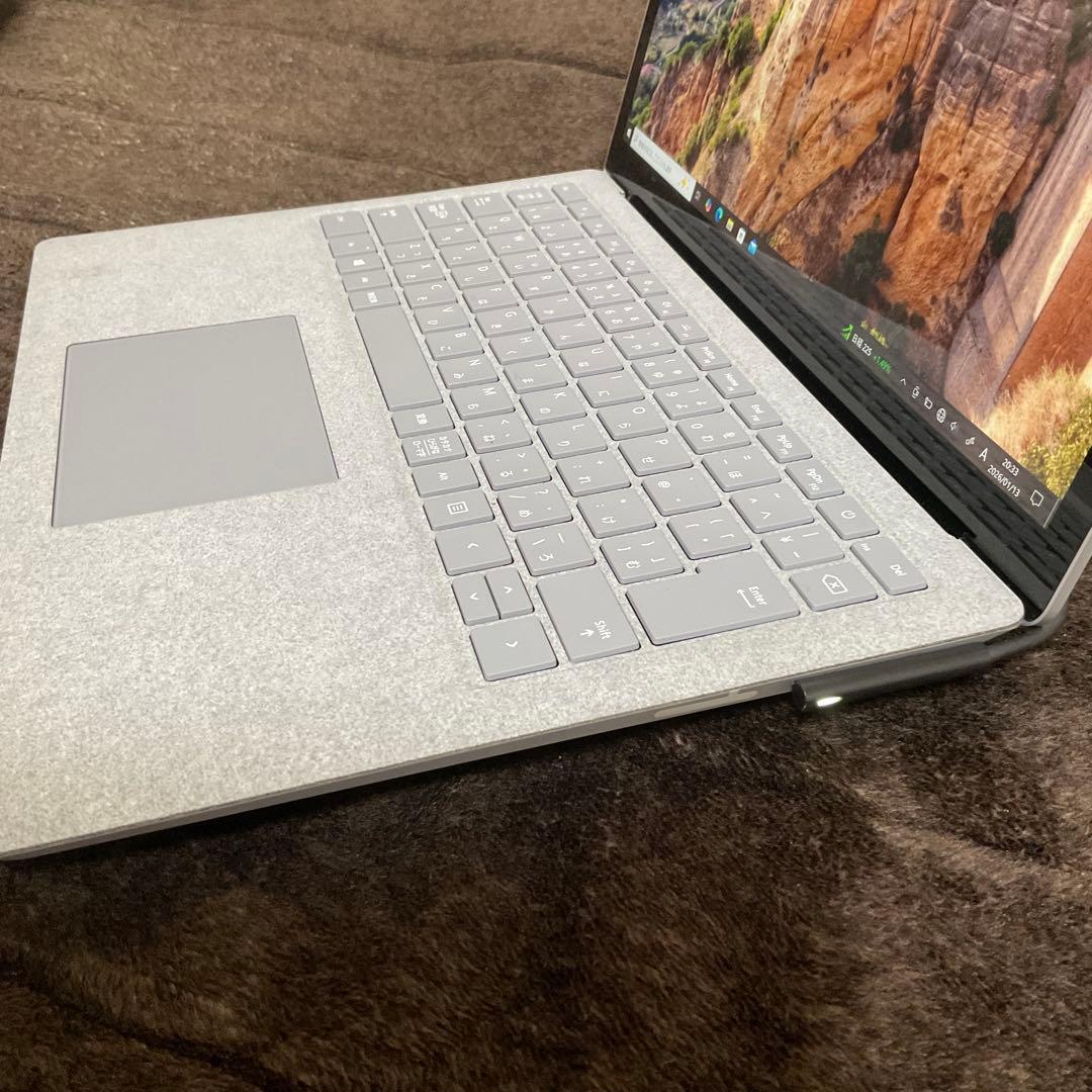 Microsoft Surface Laptop (第1世代)