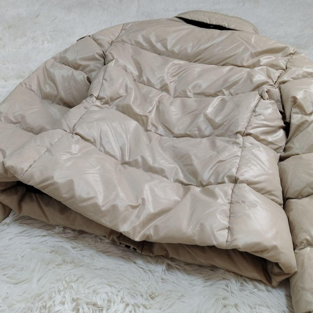 18242✨モンクレール BADIA ビッグロゴ ダウンジャケット ベージュ