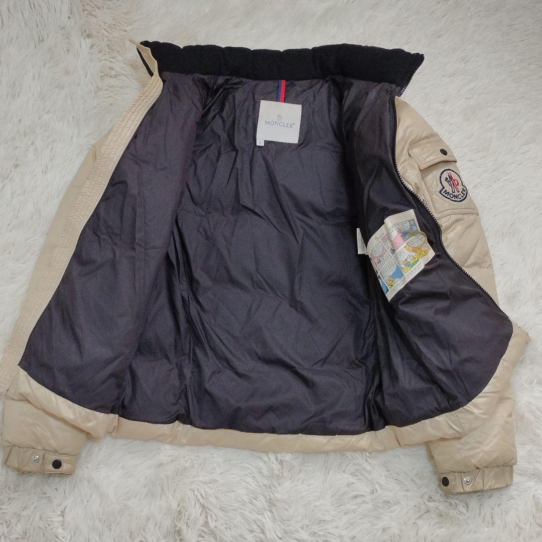 18242✨モンクレール BADIA ビッグロゴ ダウンジャケット ベージュ