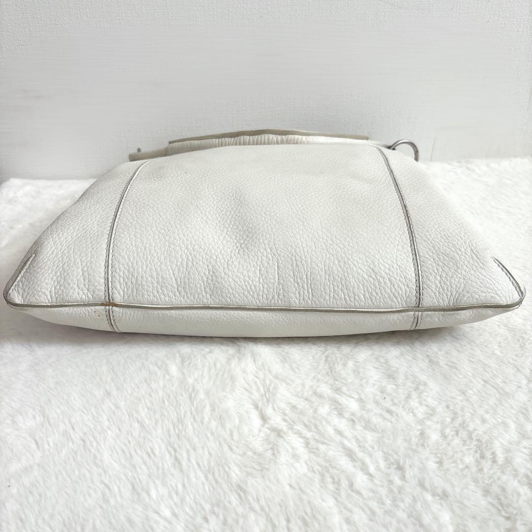 Bottega Veneta トートバッグ レザー シボ革 ホワイト 白 肩掛け