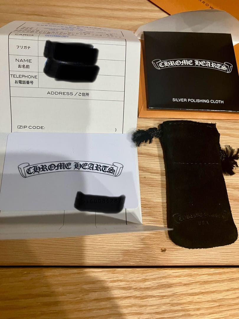 CHROME HEARTS ピラミッド スタッド ピアス