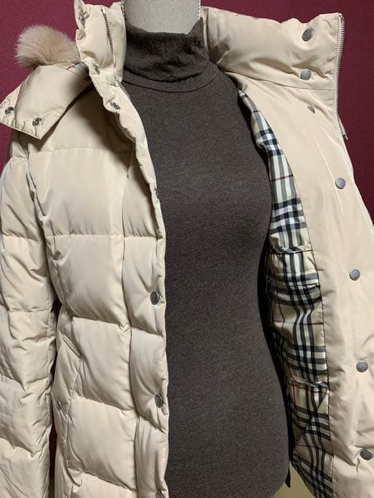 Burberry バーバリーダウンジャケット