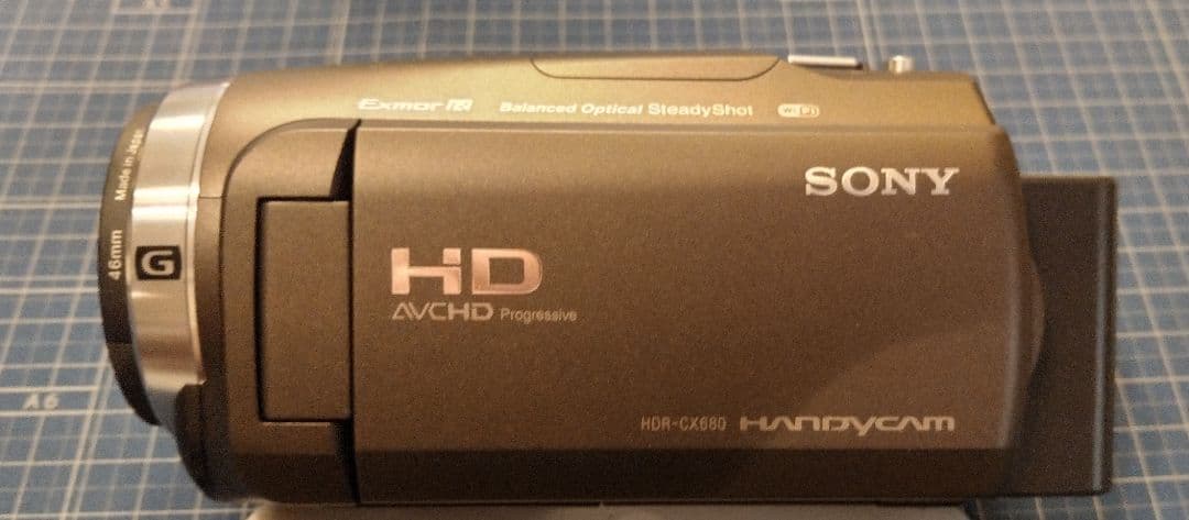 SONY HDR-CX680 ハンディカム　2018年製　　箱付き
