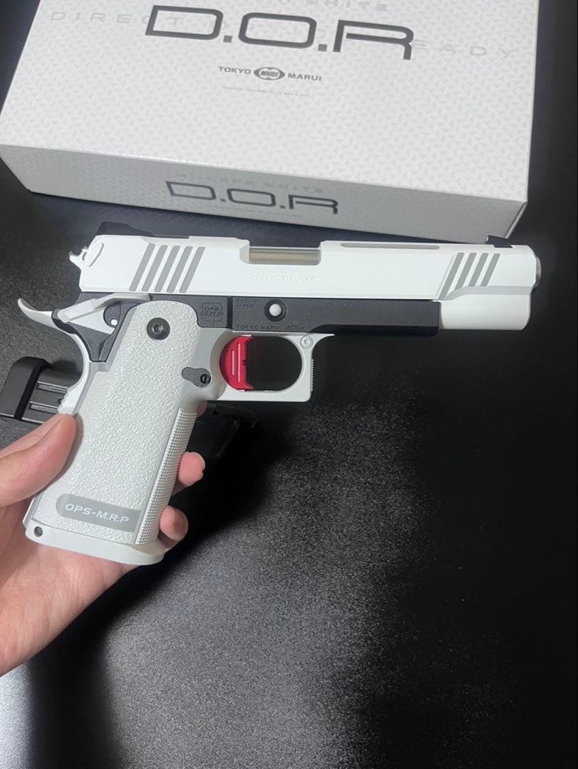 【未使用に近い】東京マルイ　ハイキャパ ホワイト D.O.R