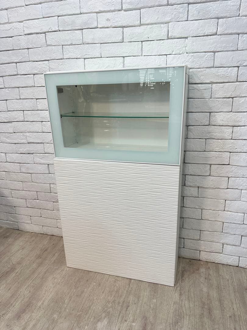 B 【東京都内23区配送無料】ガラス　ショーケース　フィギア　陳列　棚　収納