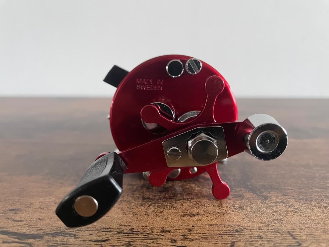 ABU Ambassadeur 2500C アブ アンバサダー レッド RED