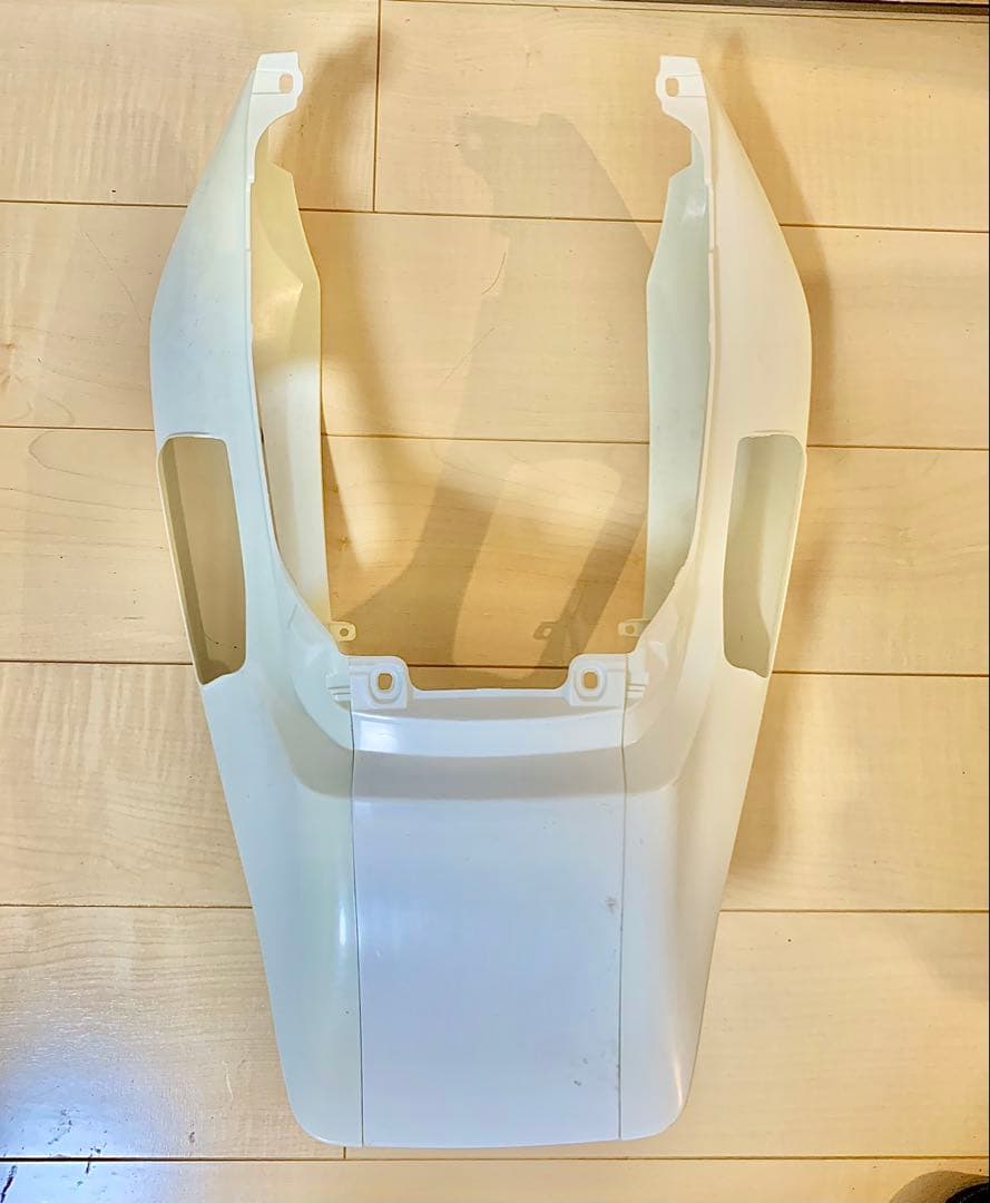 未塗装 CB400SF リアカウル NC42 後期 シートカウル テールカウル