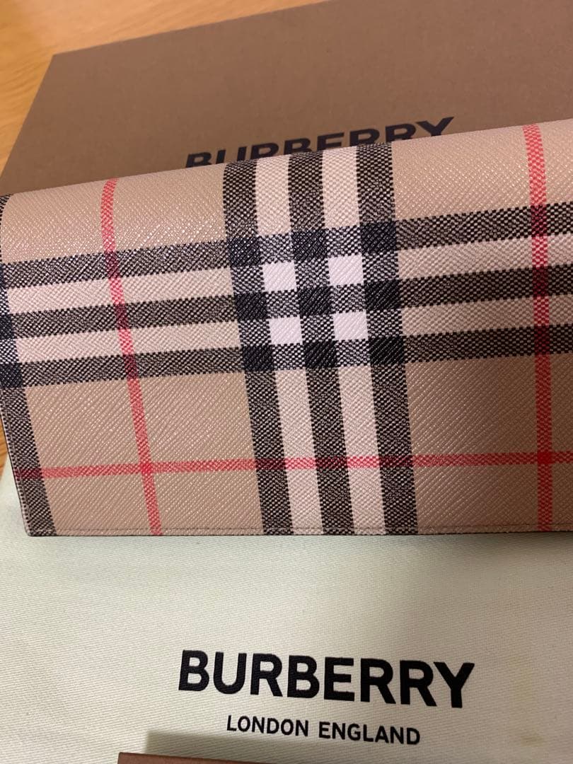未使用　バーバリー財布