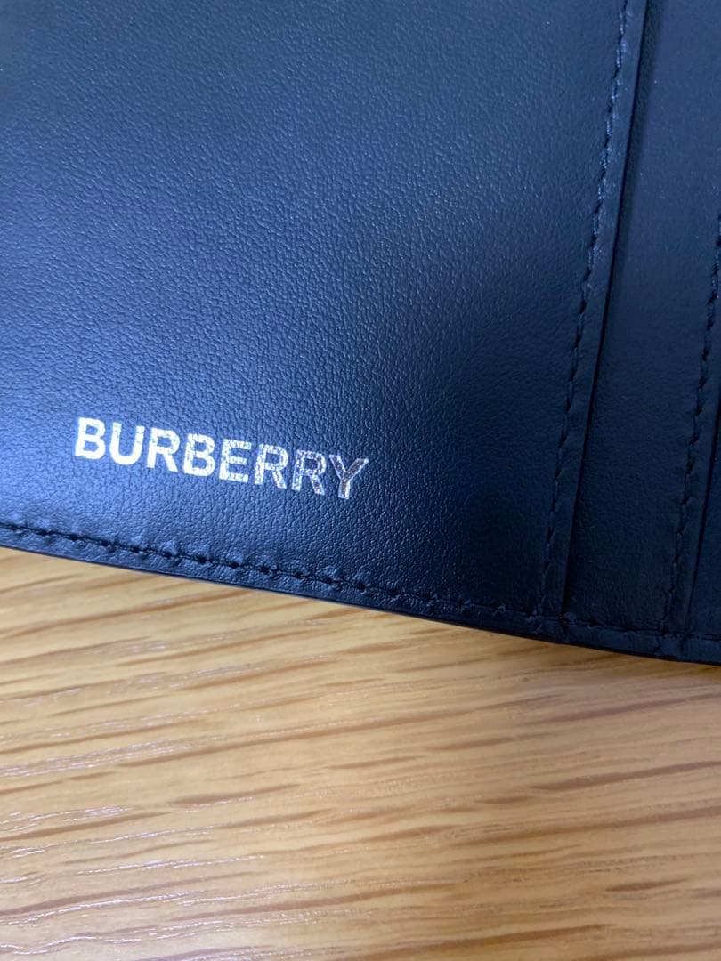 未使用　バーバリー財布