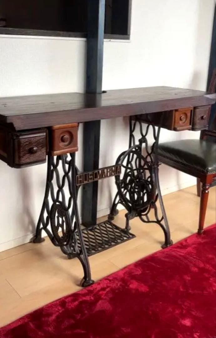 【超希少】アンティークミシン　テーブル　ハスクバーナ製　SINGER シンガー