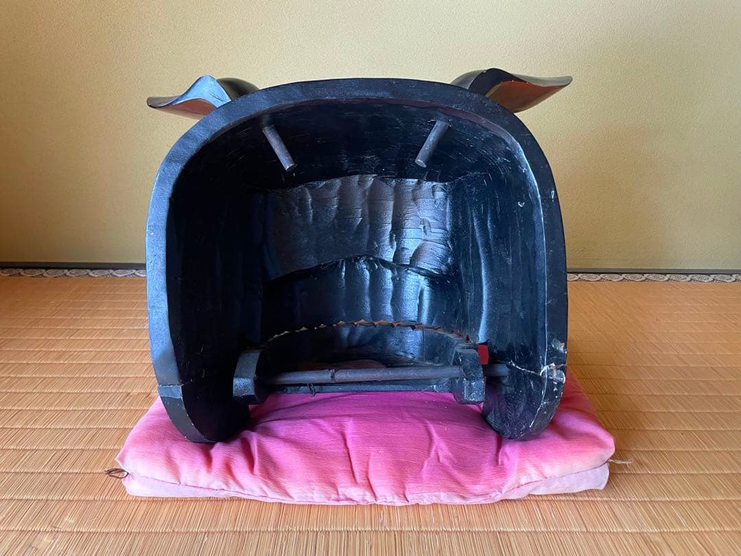 み*く様 【獅子頭　漆塗り・金箔貼り】木彫　彫刻　獅子舞　民藝　骨董品　時代物