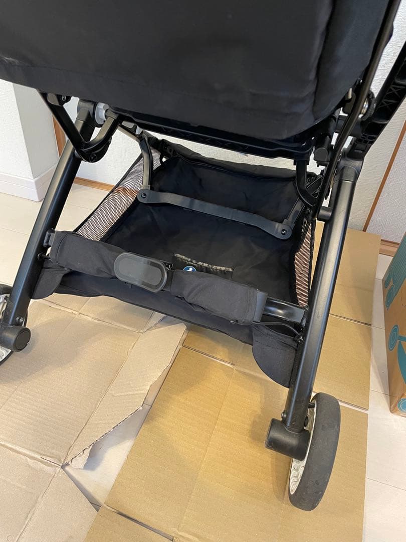 cybex Libelle 2023年モデル　純正レインカバー、シート付き