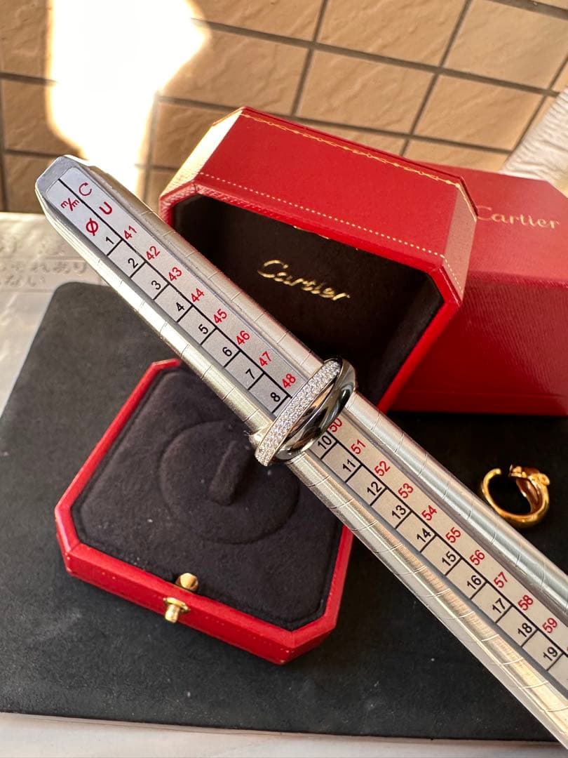 CARTIER カルティエ K18WG トリニティ　パヴェダイヤ　リング
