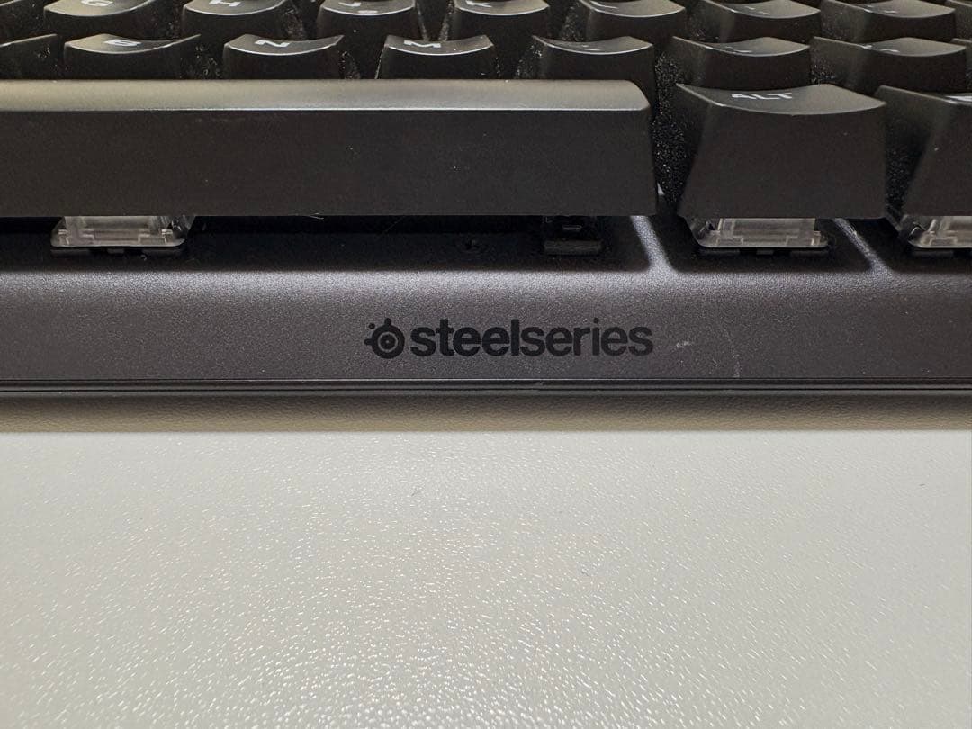 美品SteelSeriesゲーミングキーボード有線 ApexPro英語配列tkl