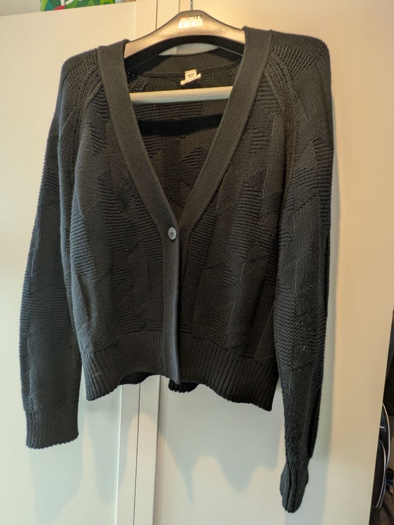 ネコイリエさん専用　エルメス　黒セーター