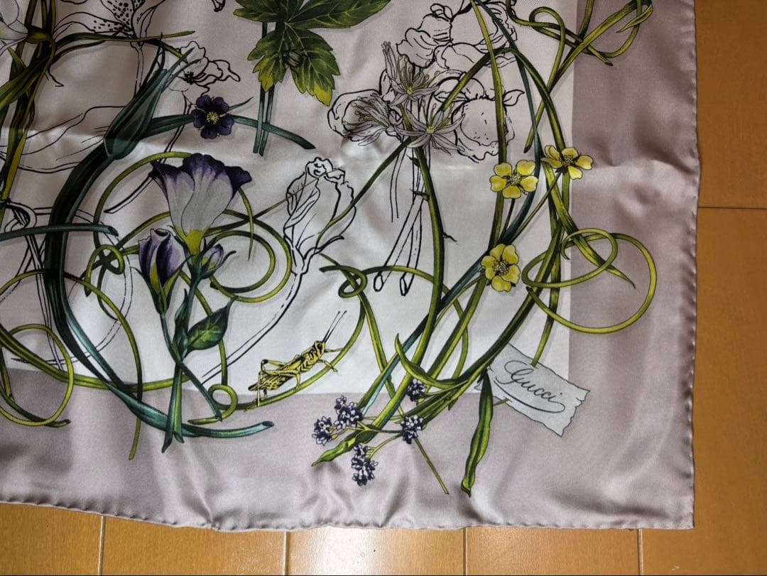 Gucci 花柄 大判　スカーフ