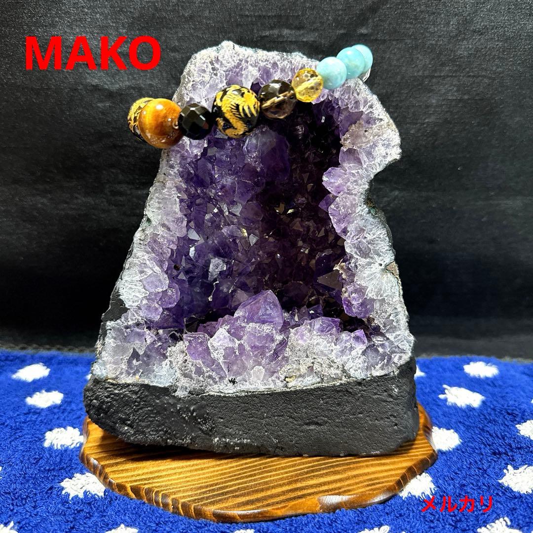 M1886☆アメジストドーム1.9Kg☆ウルグアイ産☆天然石☆N60104-A