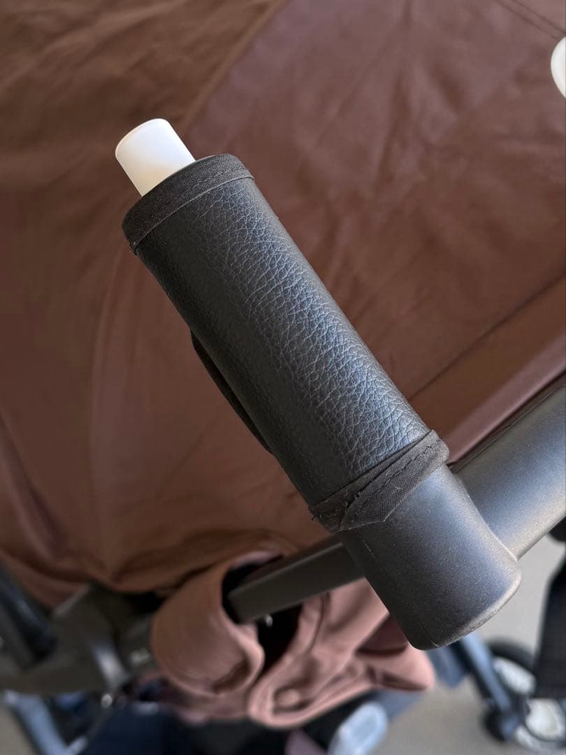 CYBEX サイベックス リベル 2024 コーヒーブラウン 美品 バンパーバー