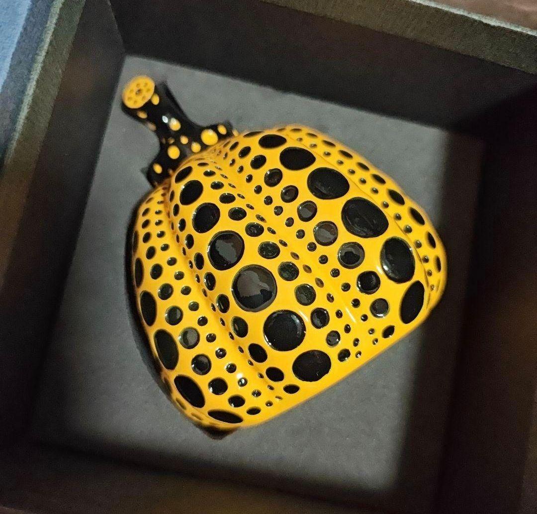 草間彌生　パンプキン　オブジェ　直島限定　黄色