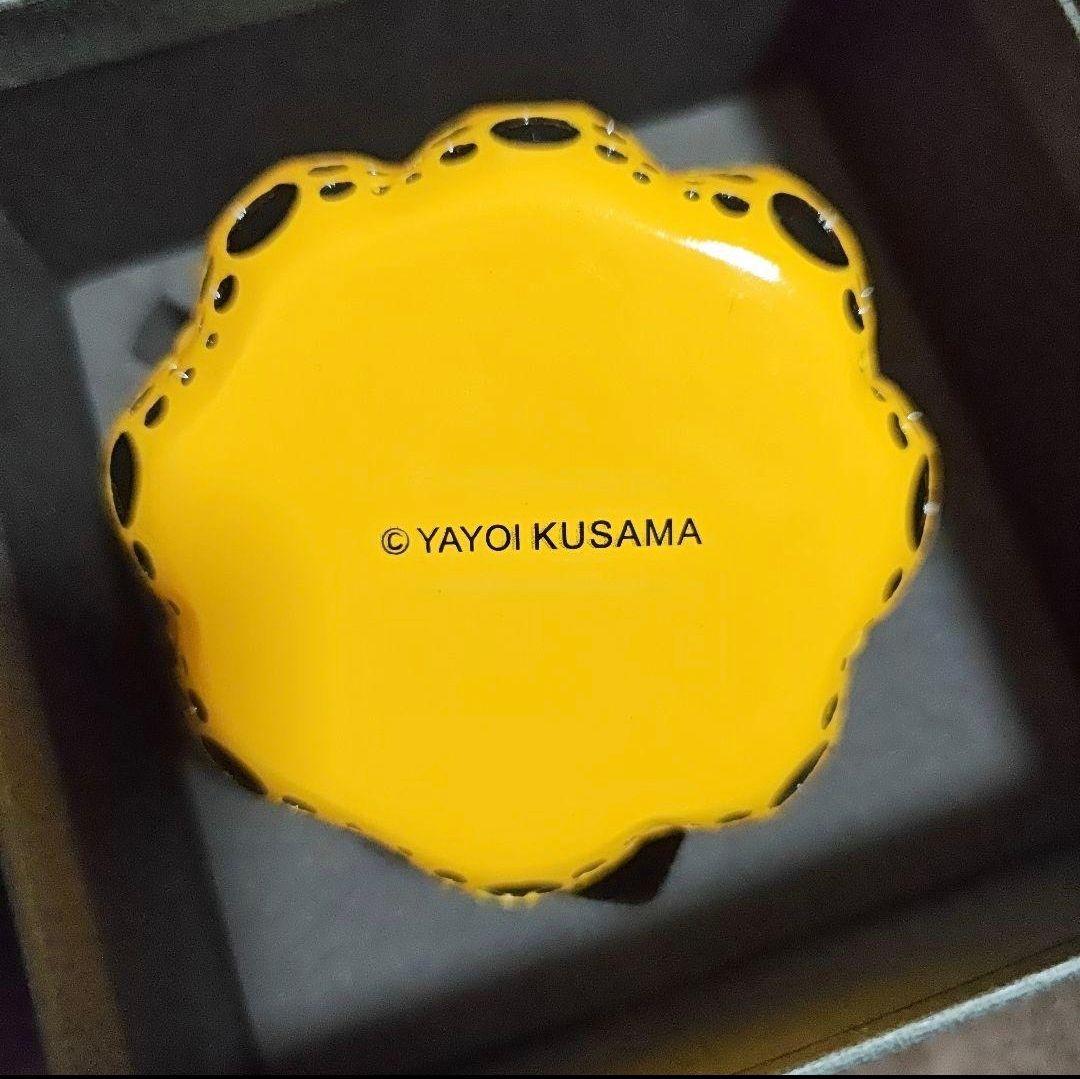 草間彌生　パンプキン　オブジェ　直島限定　黄色