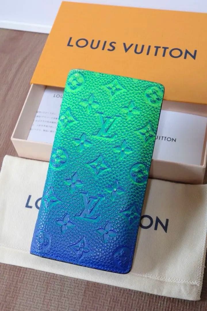 とうにゅうくんルイヴィトンLV 財布　ブラザ　モノグラム　ブルーヴェール