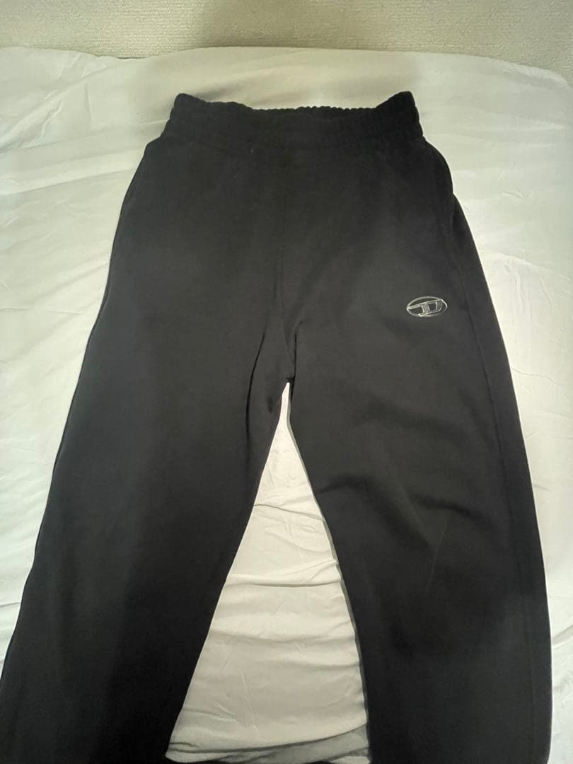 DIESEL スウェットパンツ