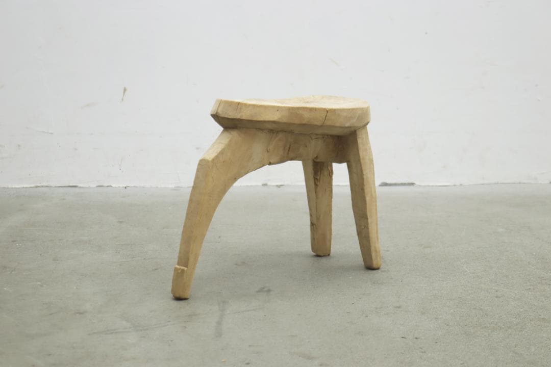 ロビ族 ブルキナファソ 無垢材 スツール 花台 展示台 プリミティブ アフリカ