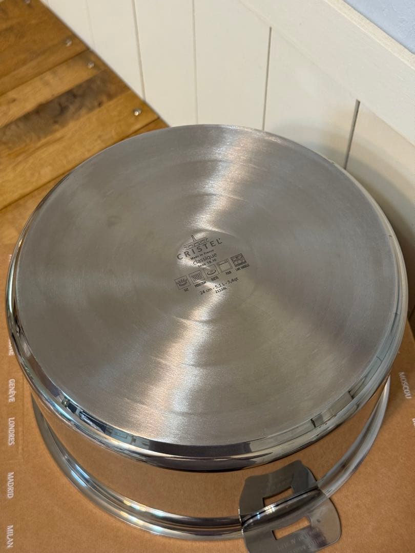 新品 CRISTEL グラフィット 両手深鍋 G 24cm F24GK