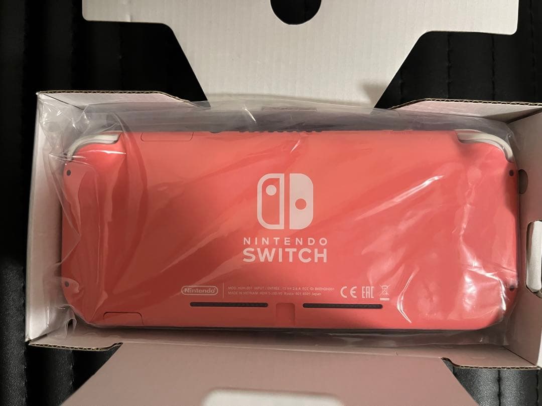 Nintendo Switch Lite ピンク 本体 + ソフト2つ