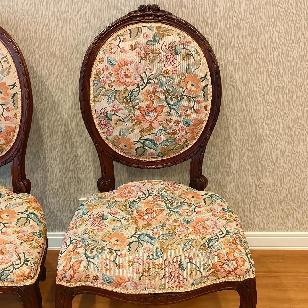 アンティークチェア　猫脚　ロココ様式　ダイニングチェア　2脚セット