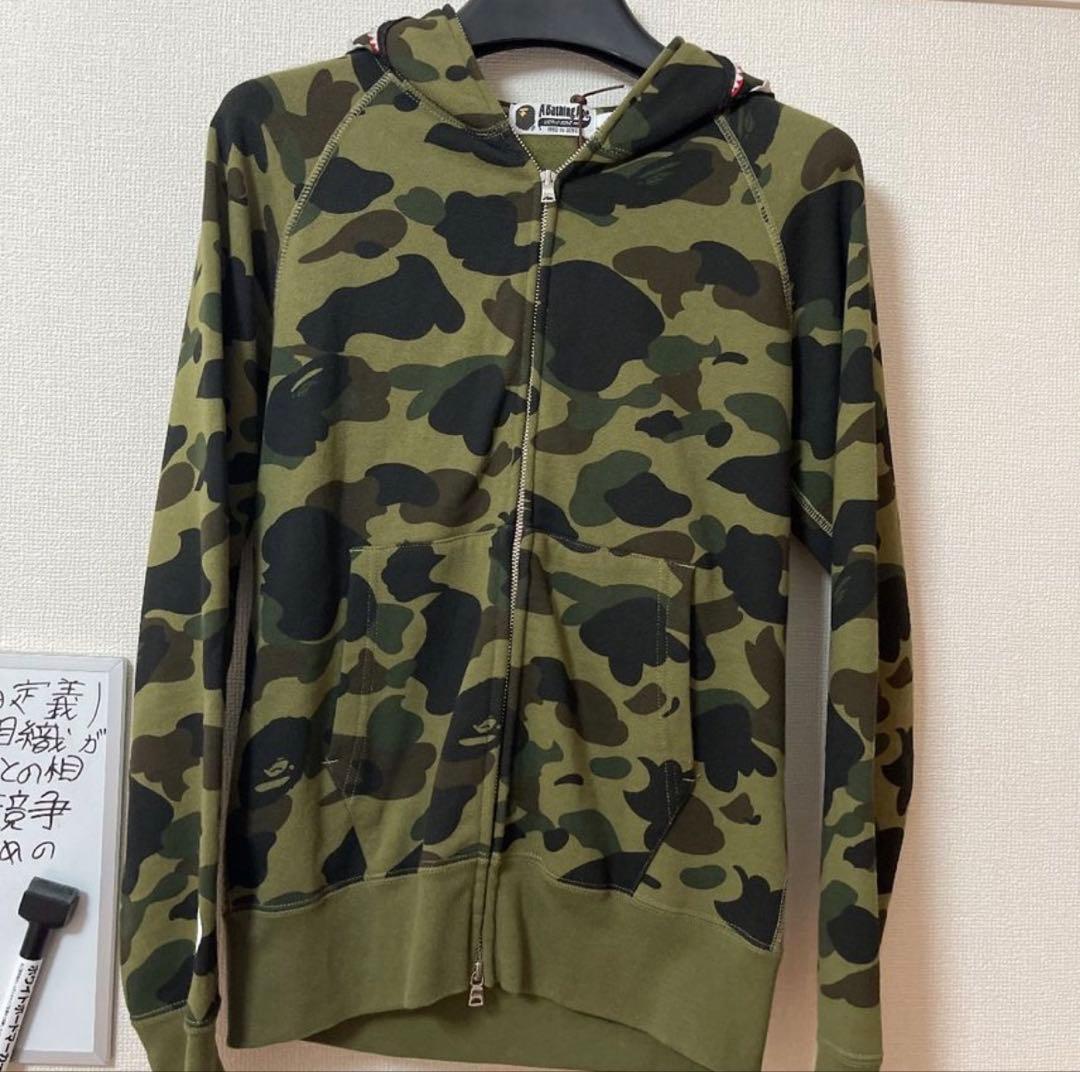 トップス A BATHING APE shark hoodie