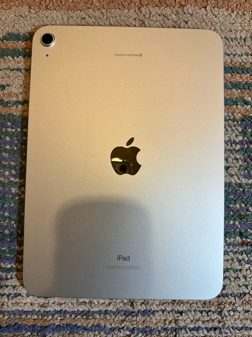 10.9インチiPad 第10世代　Wi-Fiモデル 256GB - シルバー