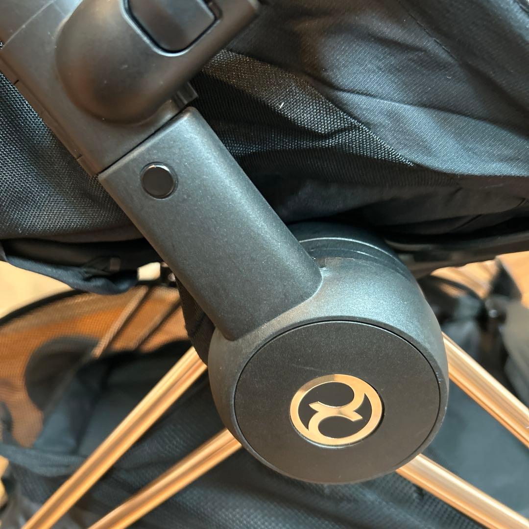 イチゴ！サイベックス コヤ ローズゴールドセピアブラック バンパーフック付