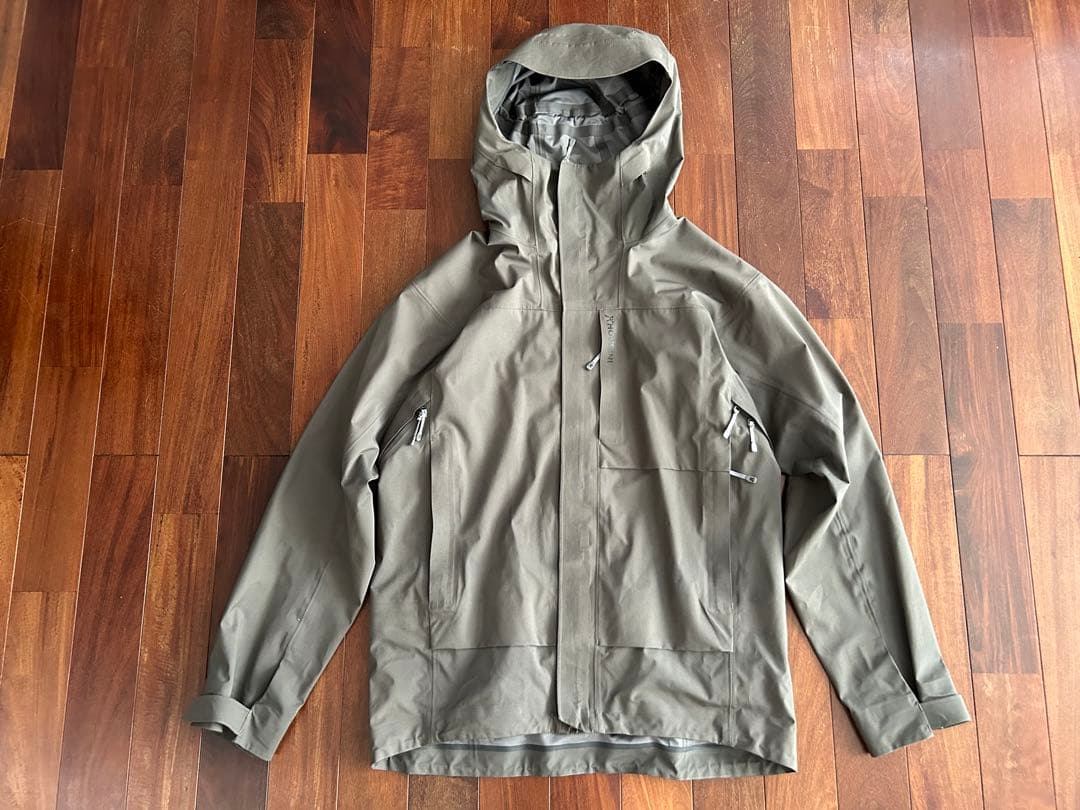 nini　HOUDINI Rollercoaster Jacket M