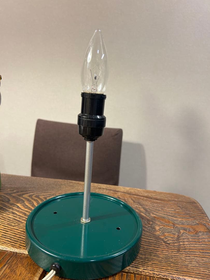 ピグリン•ブランド　ぶたの電気スタンド　ぶたの置物