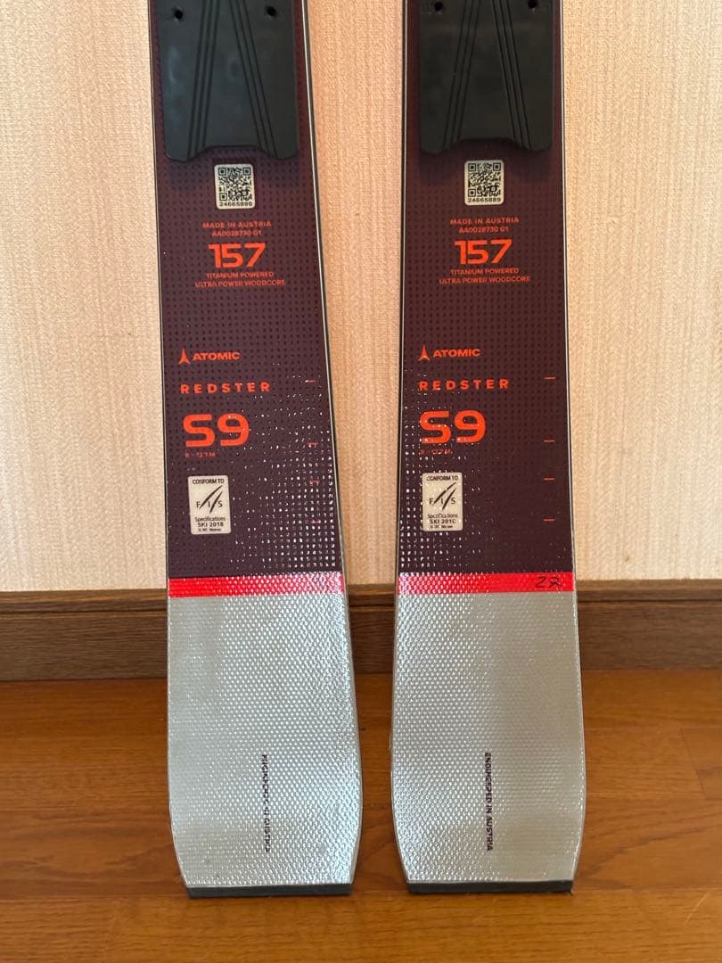 ATOMIC REDSTER 157cm SLスキー新品未使用　ビンディングなし