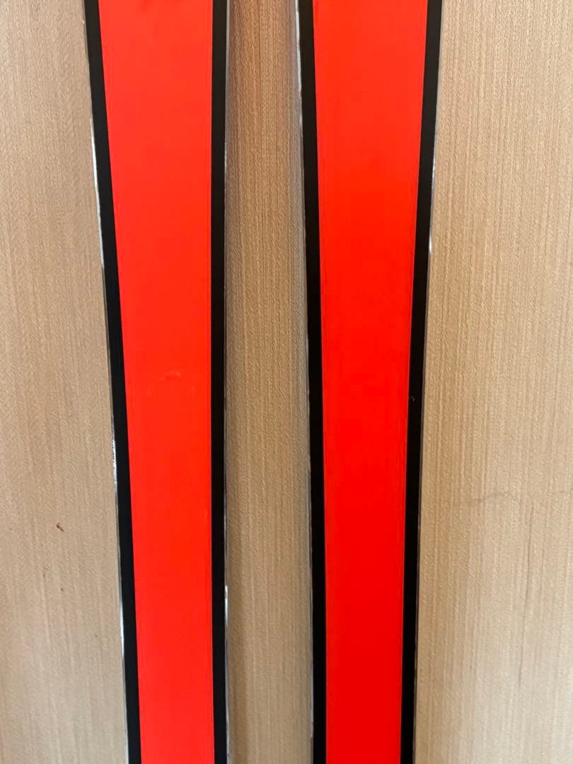 ATOMIC REDSTER 157cm SLスキー新品未使用　ビンディングなし