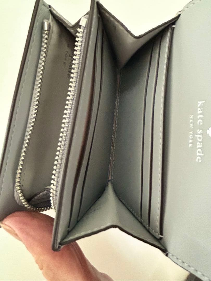 新品・未使用『ケイトスペード 2つ折り財布』
