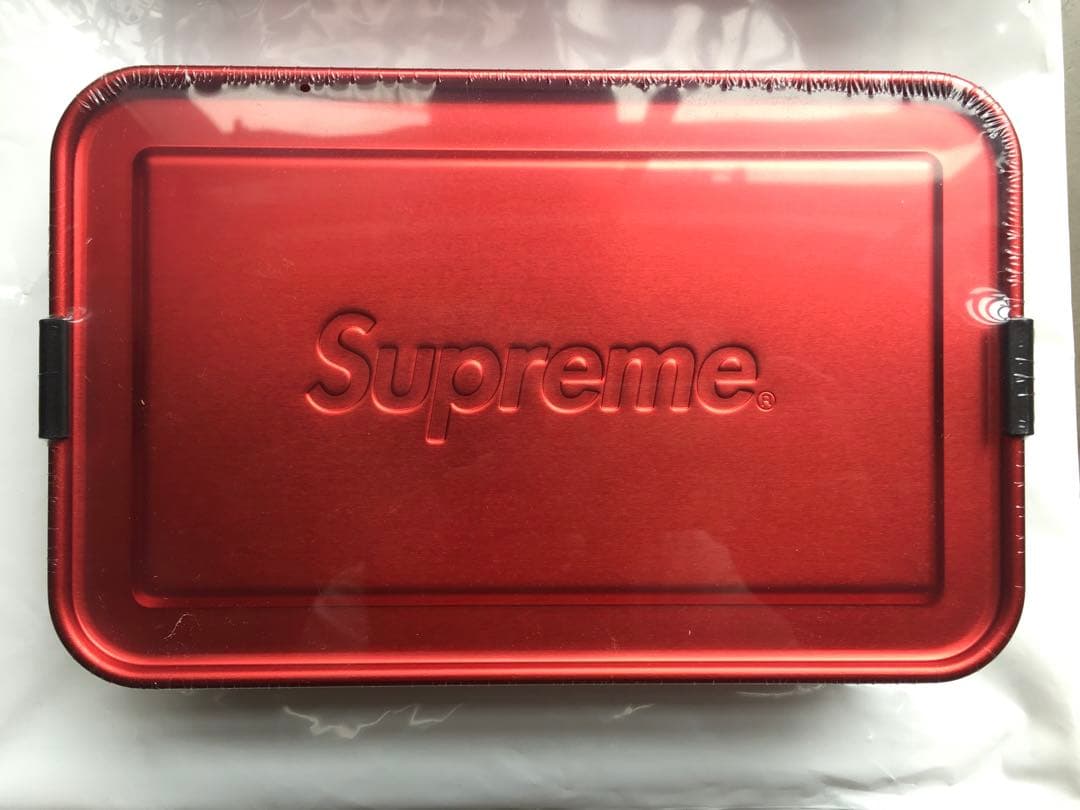 Supreme SIGG Large l Box Plus シュプリーム