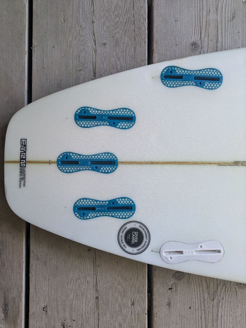 サーフボード　PU クアッド　5フィン　evrm fcs2　510　5fin