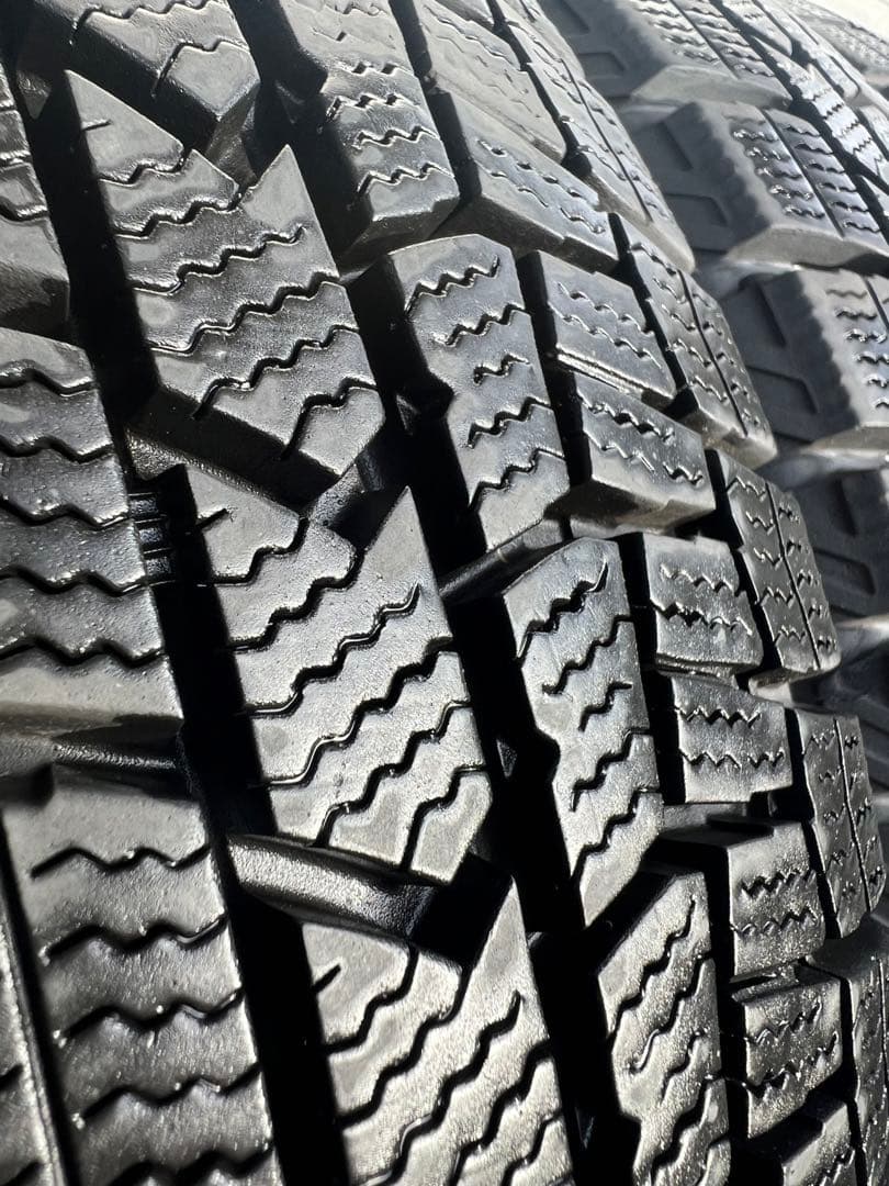 ダンロップスタッドレス155／65R14 75Q深溝