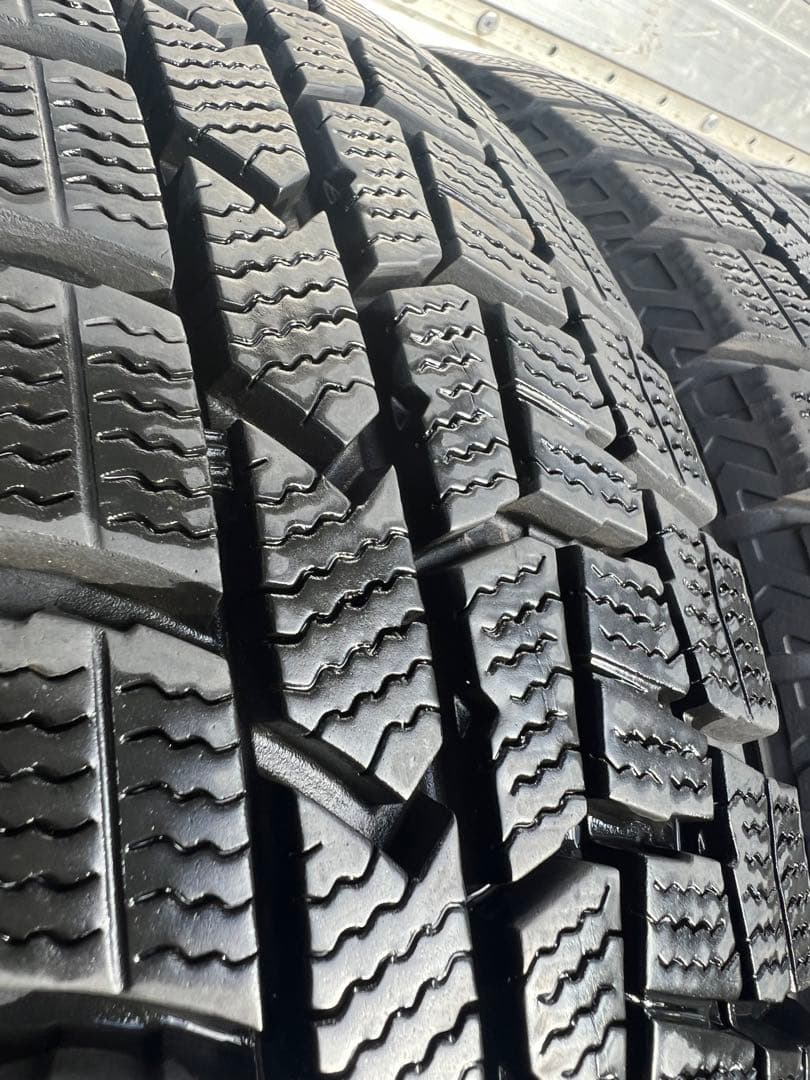 ダンロップスタッドレス155／65R14 75Q深溝