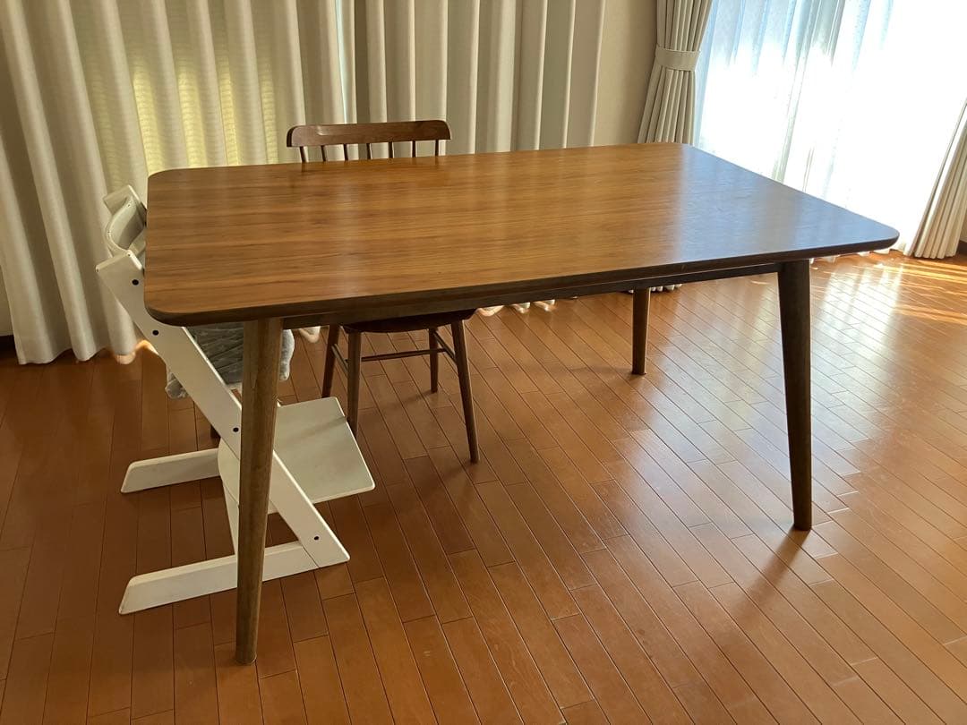 2月15日まで⭐️NOCE ブラウン木製ダイニングテーブル ウォールナット