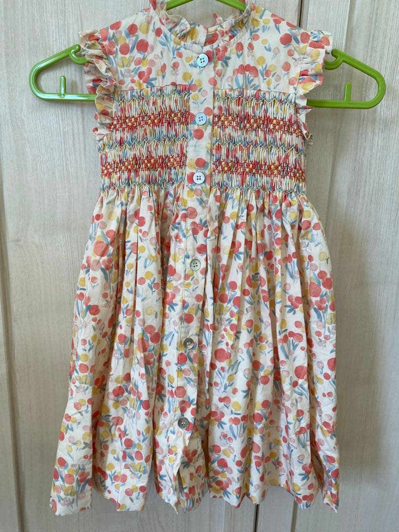 サンサカエプチ　Amaia ノースリーブワンピース 4y